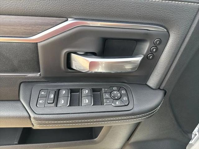 2026 Ram 3500 Laramie Crew Cab 4x4 8' Box