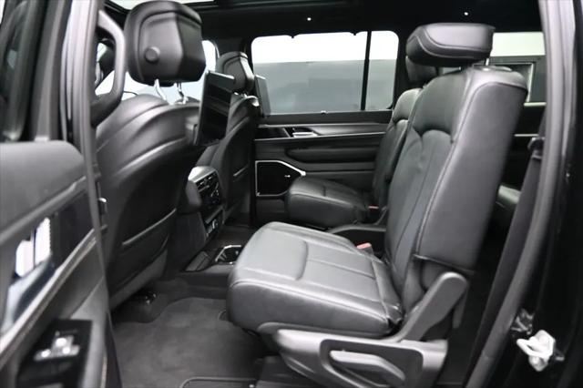 2026 Jeep Grand Wagoneer L Limited Reserve 4x4