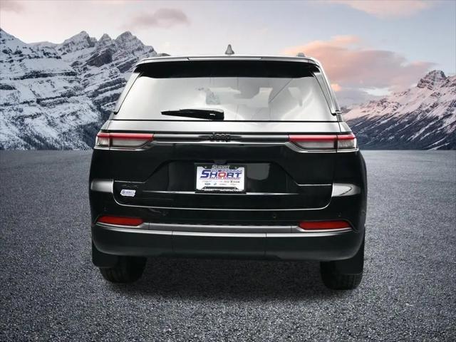 2026 Jeep Grand Cherokee Altitude 4x4