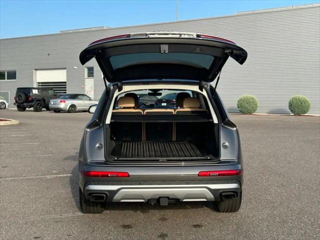 2025 Audi Q7 Prestige 55 TFSI quattro Tiptronic