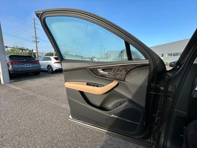 2025 Audi Q7 Prestige 55 TFSI quattro Tiptronic