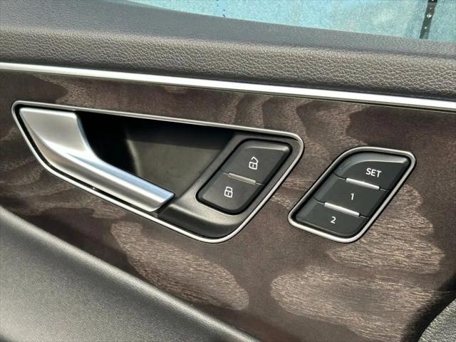 2025 Audi Q7 Prestige 55 TFSI quattro Tiptronic