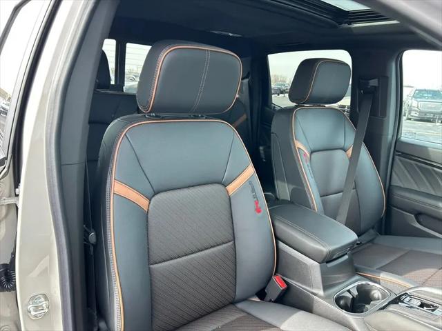 2026 GMC Canyon AT4, 4WD
