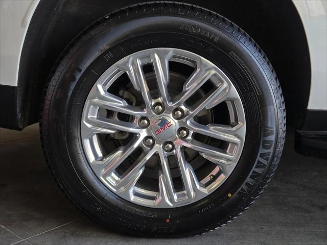 2024 GMC Yukon XL 4WD SLT