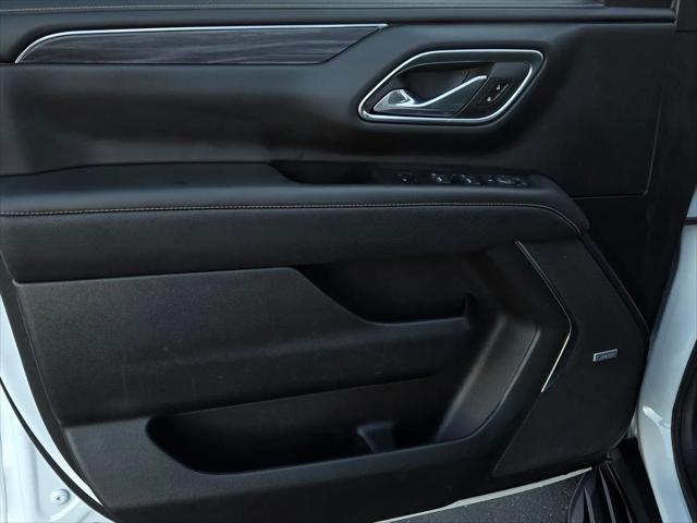 2024 GMC Yukon XL 4WD SLT