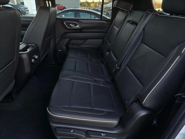2024 GMC Yukon XL 4WD SLT