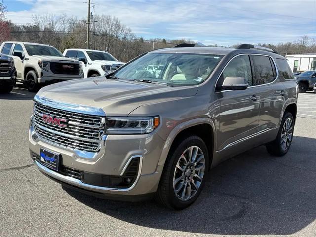 2023 GMC Acadia AWD Denali