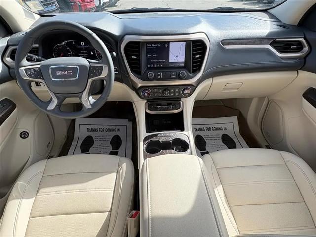 2023 GMC Acadia AWD Denali