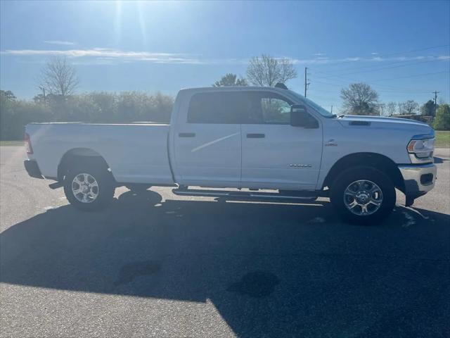 2024 Ram 3500 Big Horn Crew Cab 4x4 8' Box