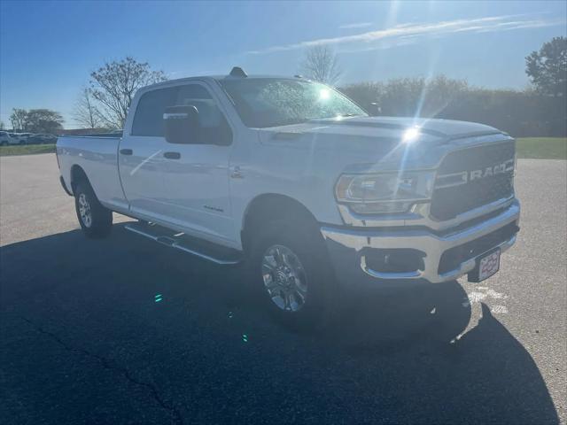 2024 Ram 3500 Big Horn Crew Cab 4x4 8' Box