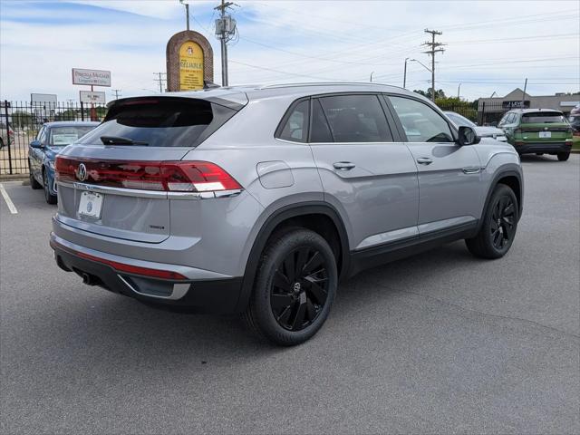 2026 Volkswagen Atlas Cross Sport SE with Technology