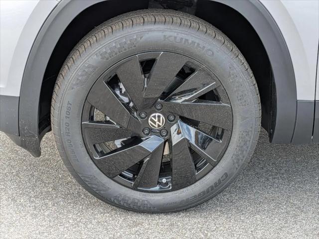 2026 Volkswagen Atlas Cross Sport SE with Technology