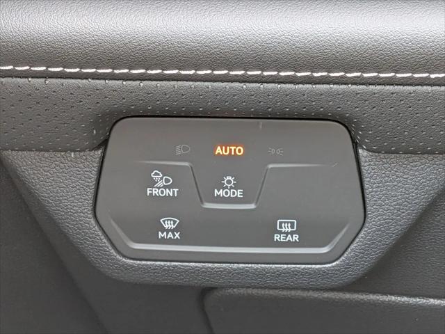 2026 Volkswagen Atlas Cross Sport SE with Technology