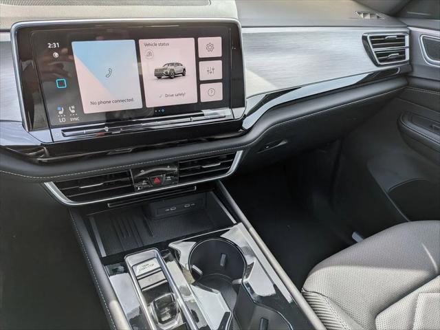 2026 Volkswagen Atlas Cross Sport SE with Technology