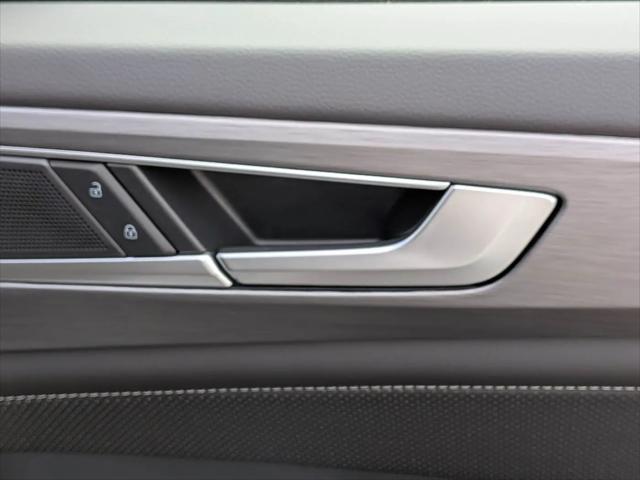 2026 Volkswagen Atlas Cross Sport SE with Technology
