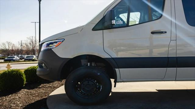 2026 Mercedes-Benz Sprinter 2500 Standard Roof 4-Cyl Diesel HO Select