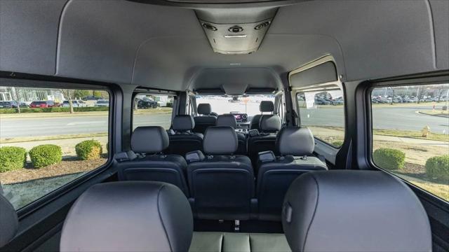 2026 Mercedes-Benz Sprinter 2500 Standard Roof 4-Cyl Diesel HO Select
