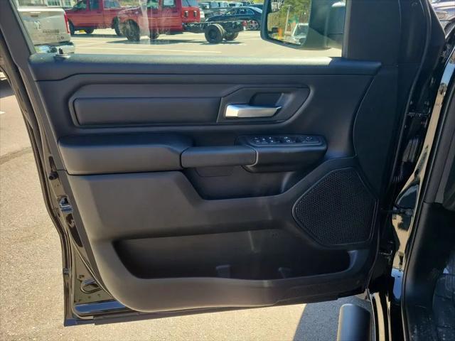2026 Ram 1500 Express Quad Cab 4x2 6'4" Box