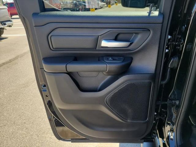 2026 Ram 1500 Express Quad Cab 4x2 6'4" Box