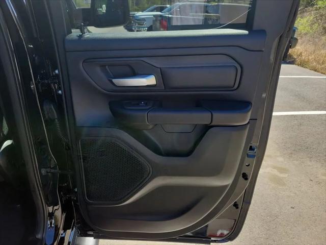 2026 Ram 1500 Express Quad Cab 4x2 6'4" Box