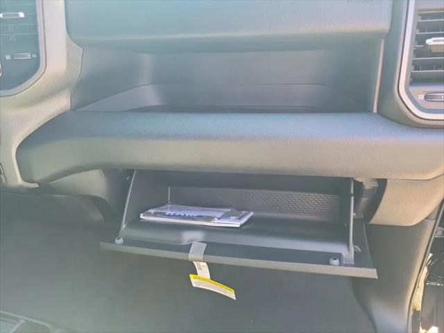 2026 Ram 1500 Express Quad Cab 4x2 6'4" Box