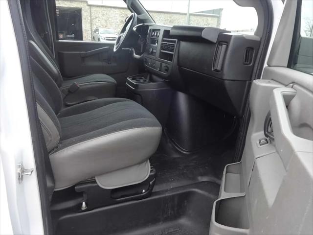2020 GMC Savana Cargo RWD 2500 Regular Wheelbase Work Van
