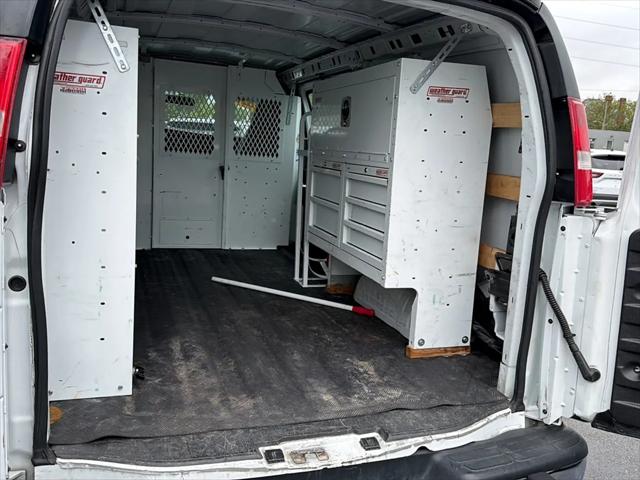 2020 GMC Savana Cargo RWD 2500 Regular Wheelbase Work Van
