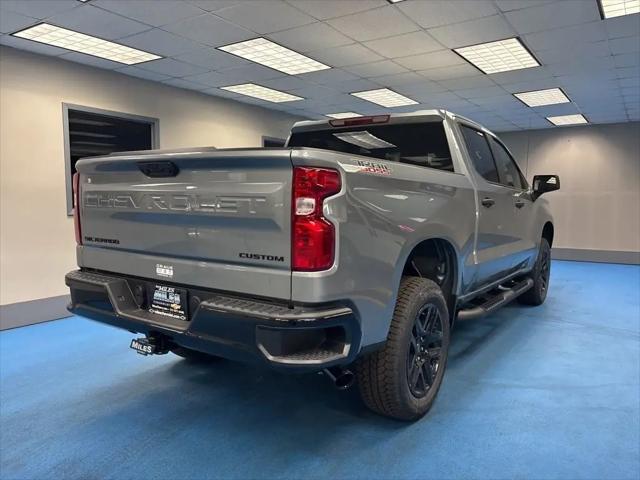 2026 Chevrolet Silverado 1500 4WD Crew Cab Short Bed Custom Trail Boss