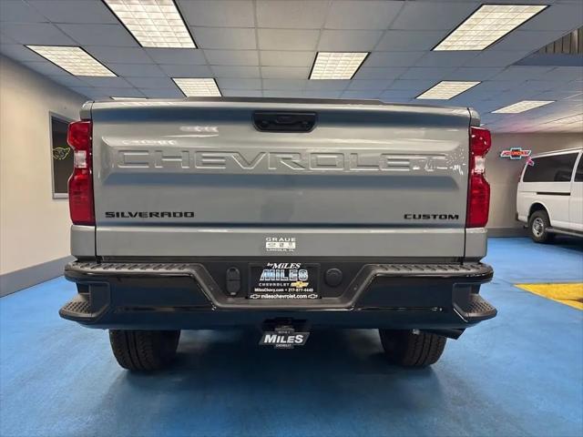 2026 Chevrolet Silverado 1500 4WD Crew Cab Short Bed Custom Trail Boss