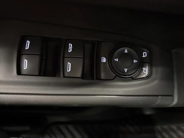 2026 Chevrolet Silverado 1500 4WD Crew Cab Short Bed Custom Trail Boss