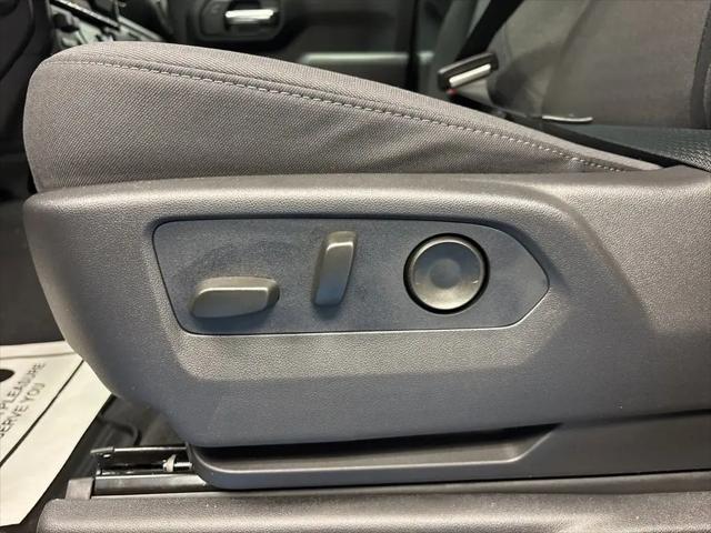 2026 Chevrolet Silverado 1500 4WD Crew Cab Short Bed Custom Trail Boss