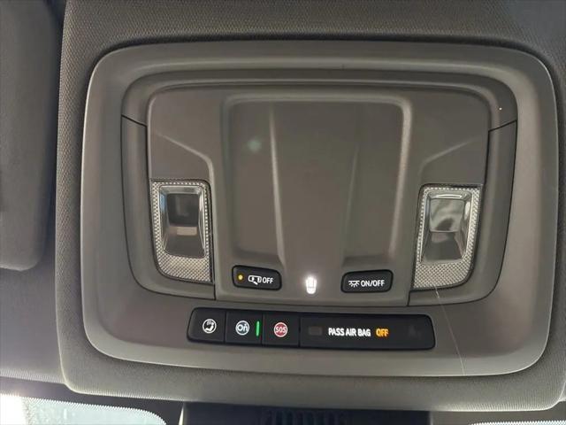 2026 Chevrolet Silverado 1500 4WD Crew Cab Short Bed Custom Trail Boss