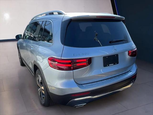 2026 Mercedes-Benz GLB 4MATIC