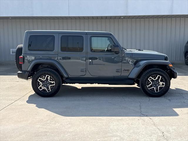 2026 Jeep Wrangler 4-Door Sahara 4x4