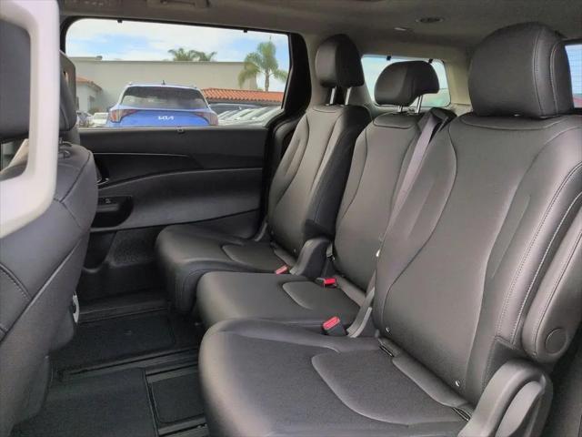 2026 Kia Carnival MPV SX