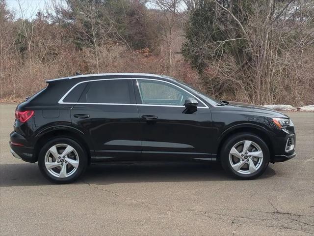 2022 Audi Q3 Premium 40 TFSI quattro Tiptronic