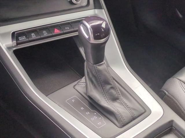 2022 Audi Q3 Premium 40 TFSI quattro Tiptronic