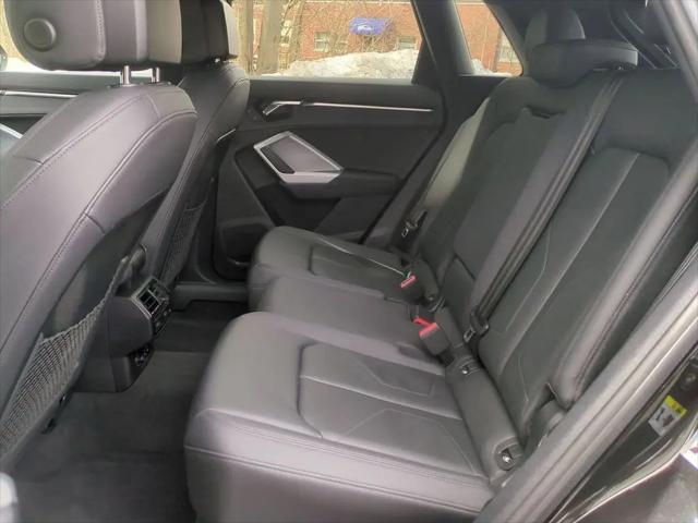 2022 Audi Q3 Premium 40 TFSI quattro Tiptronic