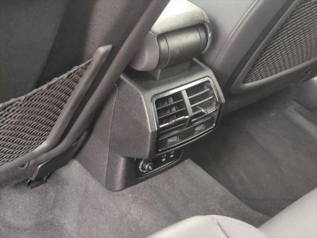 2022 Audi Q3 Premium 40 TFSI quattro Tiptronic