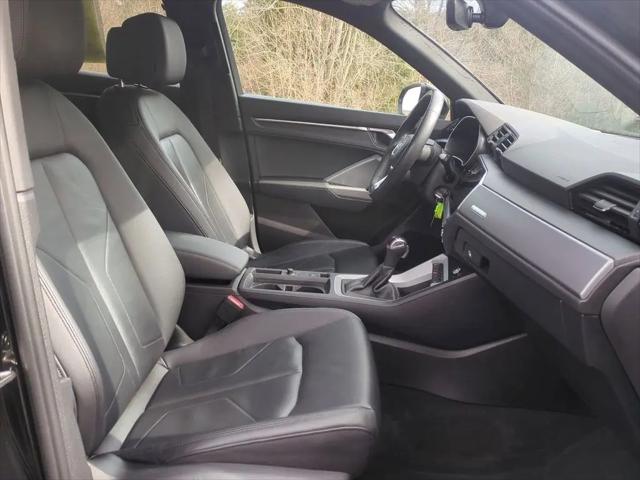 2022 Audi Q3 Premium 40 TFSI quattro Tiptronic