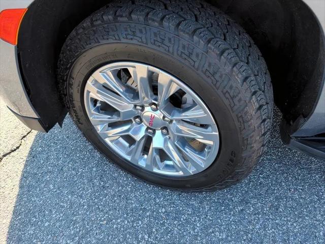 2023 GMC Yukon 4WD Denali