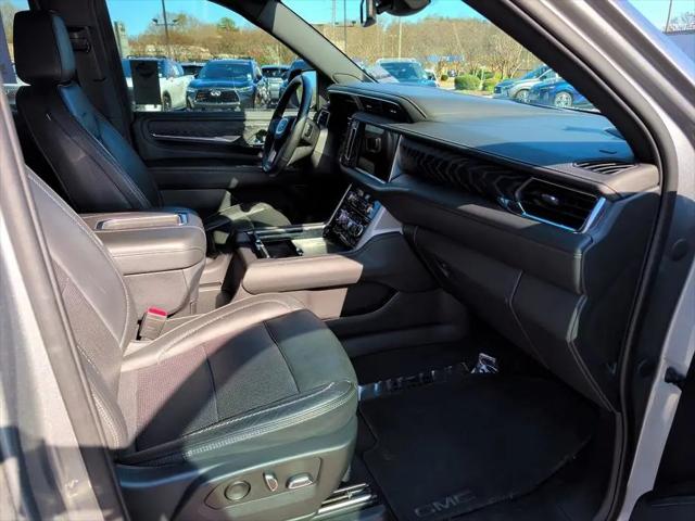 2023 GMC Yukon 4WD Denali