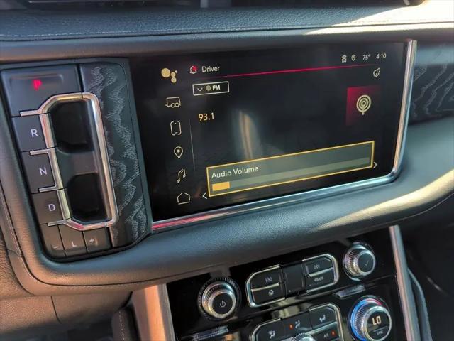 2023 GMC Yukon 4WD Denali