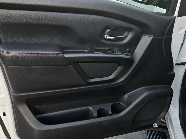 2021 Nissan Titan Crew Cab PRO-4X 4x4