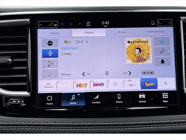 2026 Chrysler Pacifica Select
