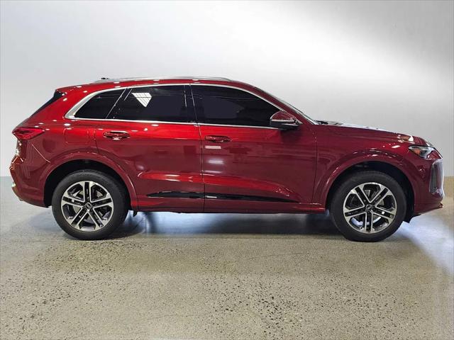 2025 Audi Q5 Premium TFSI quattro S tronic