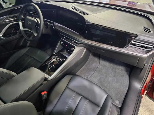 2025 Audi Q5 Premium TFSI quattro S tronic