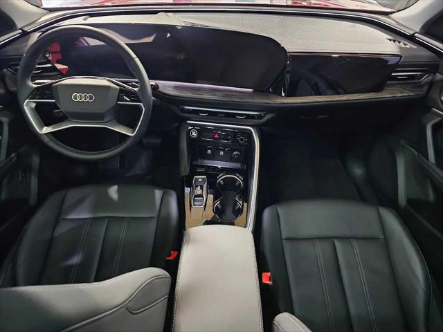 2025 Audi Q5 Premium TFSI quattro S tronic