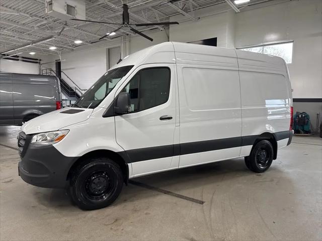 2026 Mercedes-Benz Sprinter 2500 Standard Roof 4-Cyl Diesel HO for sale in Maplewood, MN