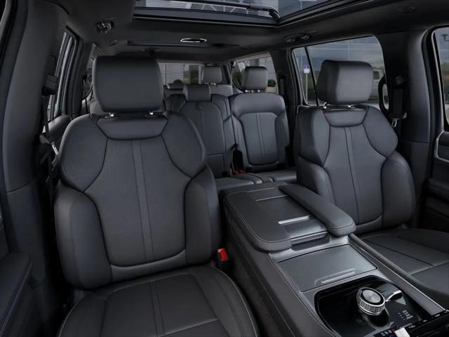 2026 Jeep Grand Wagoneer L 4x4